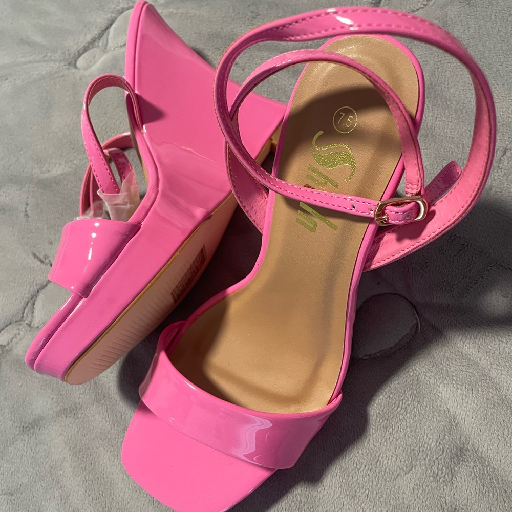 Pink heels